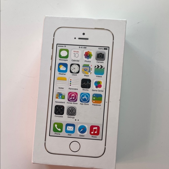 Apple iPhone 5s - Picture 1 of 3